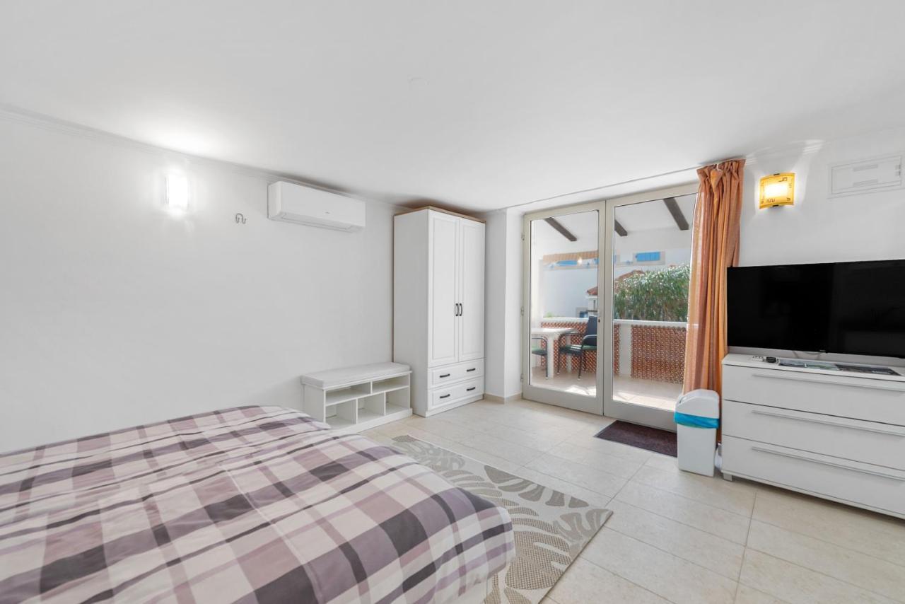 Joni Cikat Appartement *