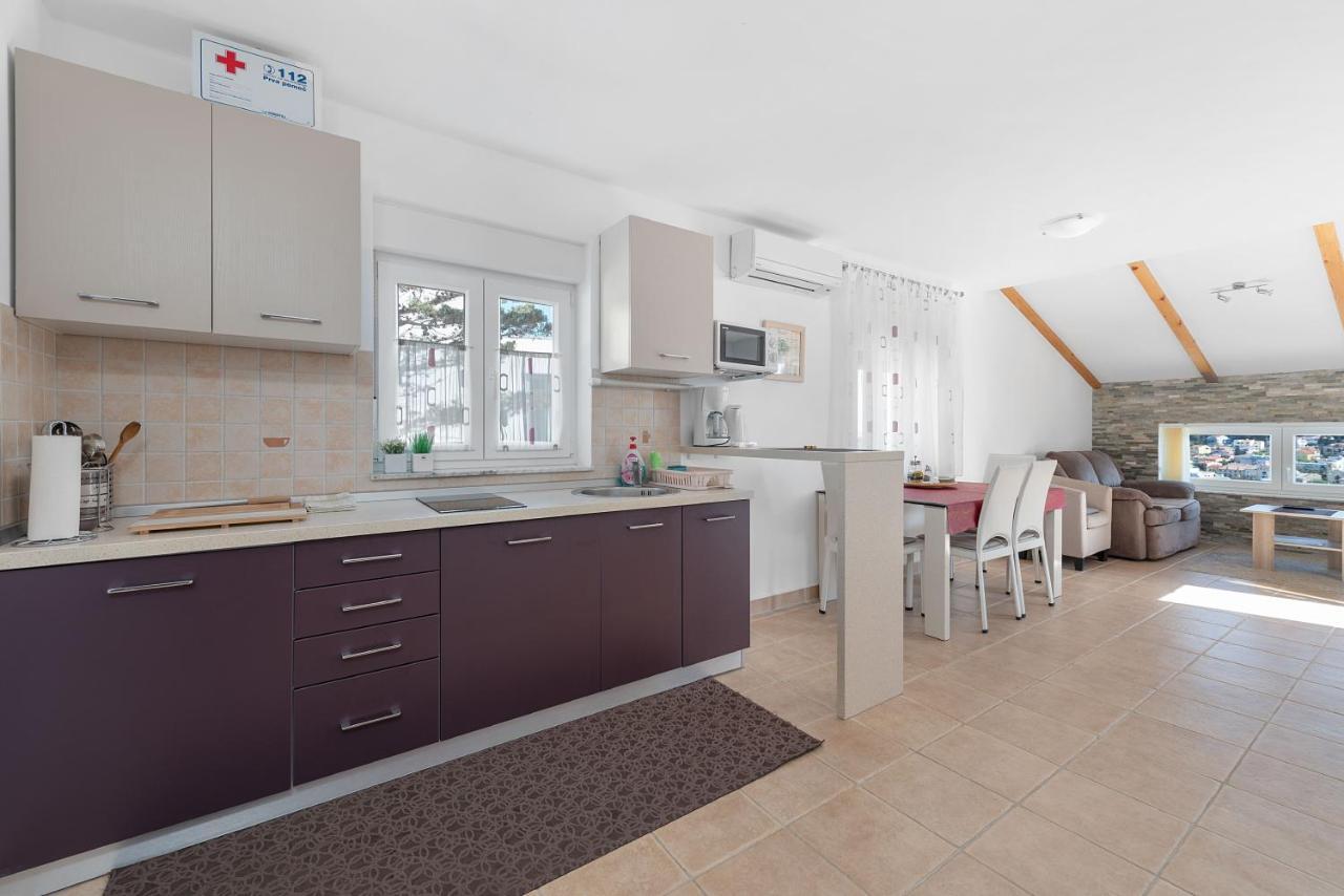 Appartement Joni Cikat *