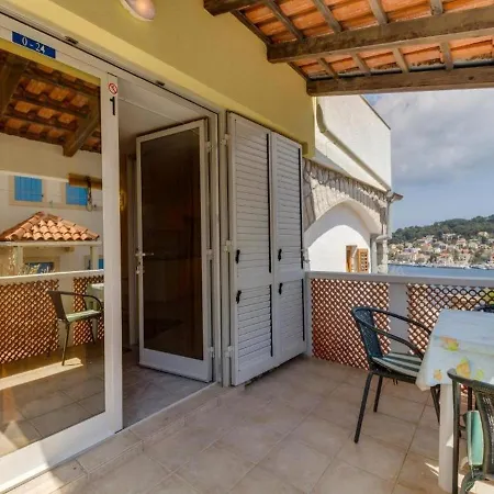 Apartments Joni Cikat Mali Lošinj Kültér fotó