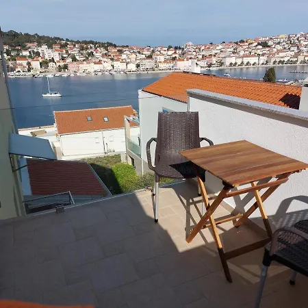 Apartments Joni Cikat Mali Lošinj Szoba fotó