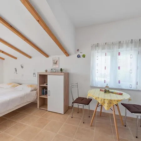 Apartments Joni Cikat Mali Lošinj Kültér fotó